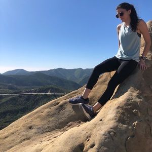 Meet your Posher, Toti